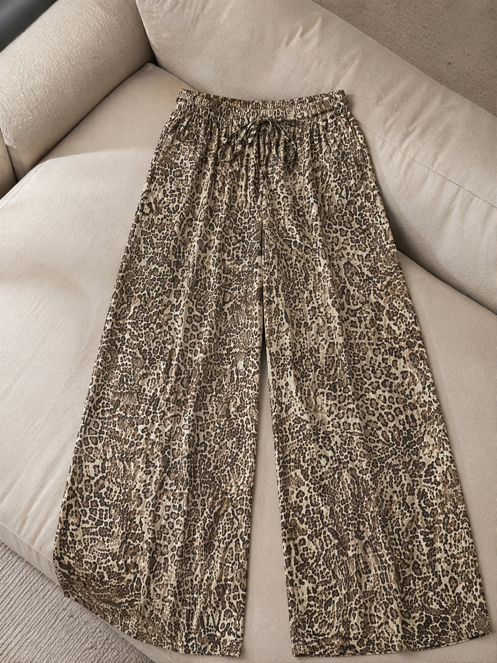 Women's Bold Leopard Print Wide Leg Pants