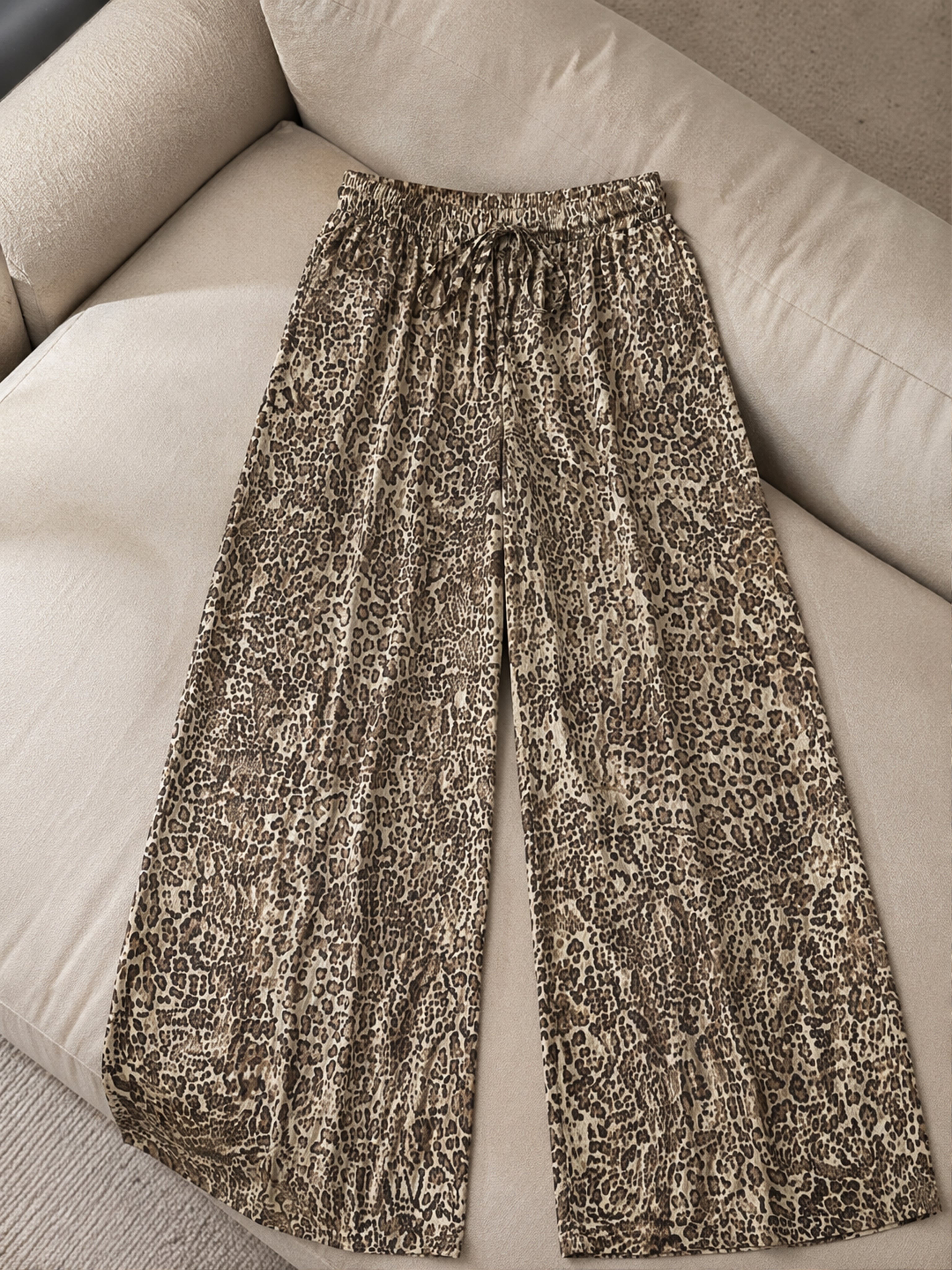 Women's Bold Leopard Print Wide Leg Pants